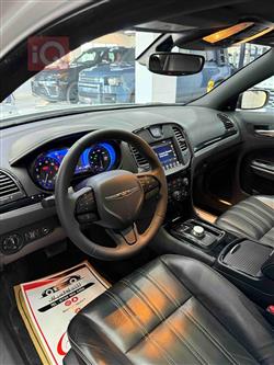 کرایسلەر 300